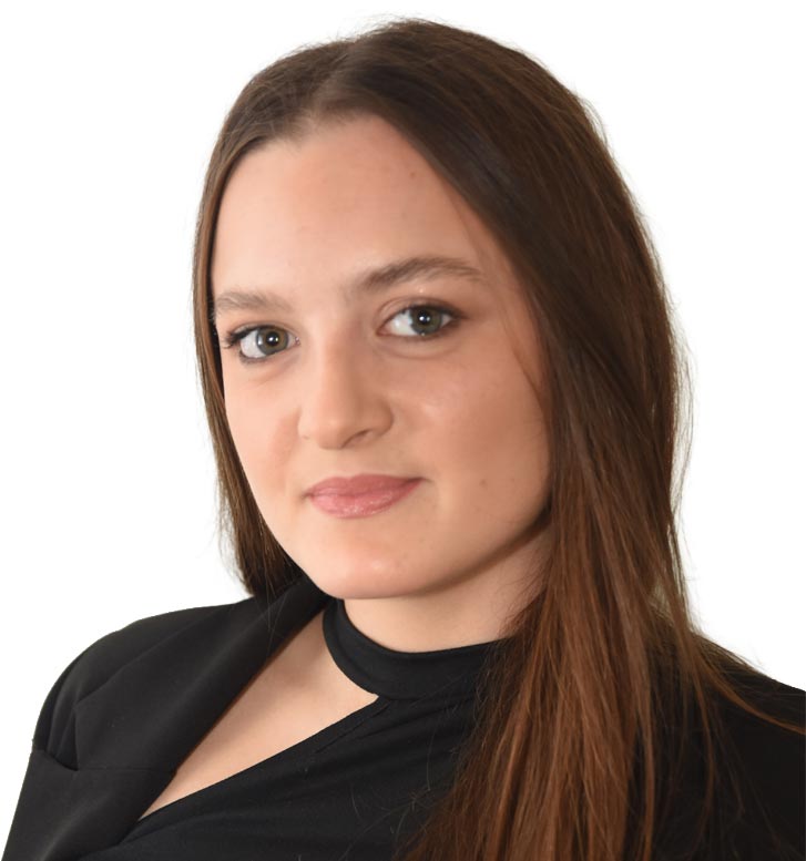 Nuria Zoloaga - Asistente administrativo
